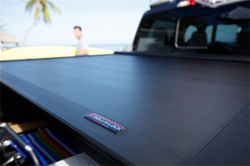 Tonneau Covers - Retractable